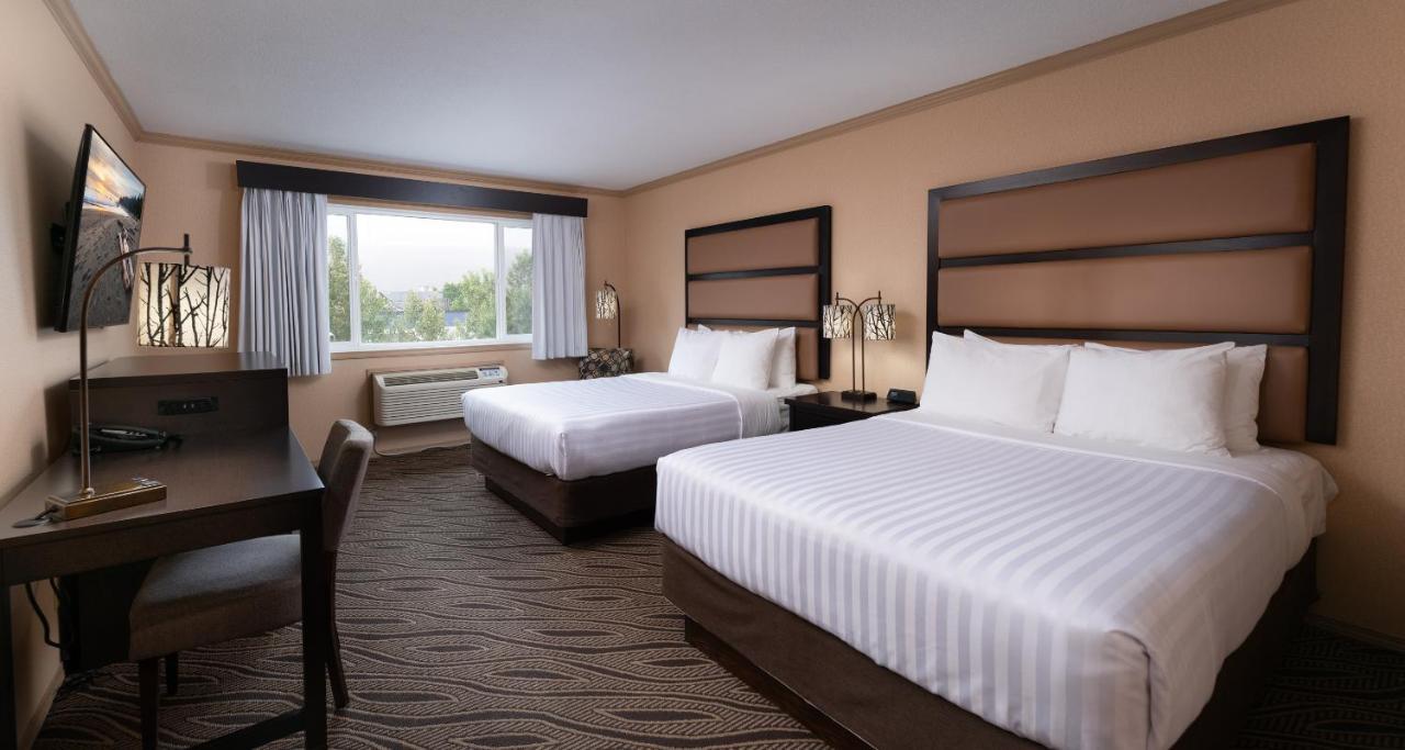 Prestige Inn Golden Kültér fotó